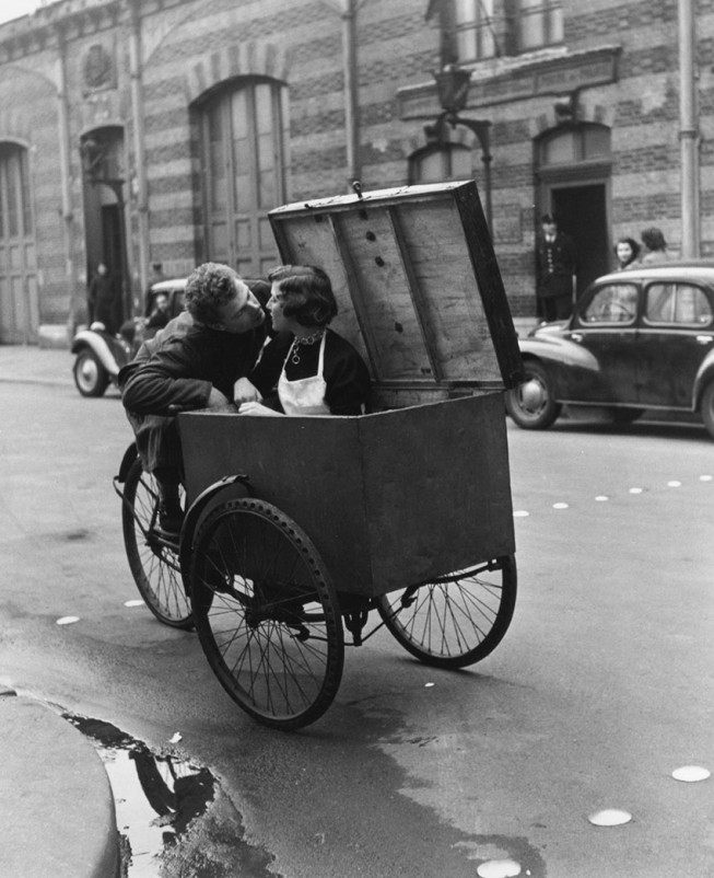 Robert Doisneau, Baiser Blotto, Paris, 1950 HD ©Atelier Robert Doisneau